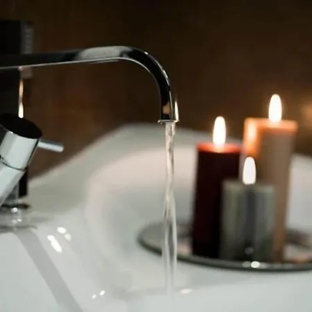 Cardilli Luxury לינה וארוחת בוקר