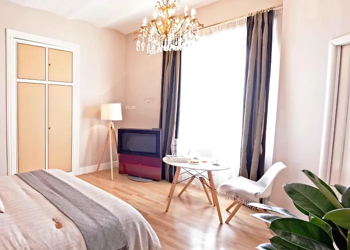 Cardilli Luxury Couette-café Rome