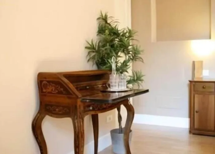 Couette-café Cardilli Luxury Rome