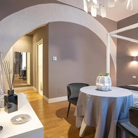 Alojamento de Acomodação e Pequeno-almoço Cardilli Luxury