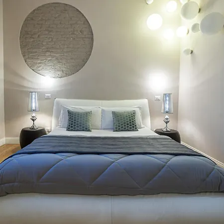 Alojamento de Acomodação e Pequeno-almoço Cardilli Luxury 4*