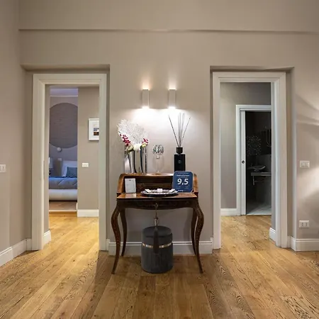 Alojamento de Acomodação e Pequeno-almoço Cardilli Luxury 4*