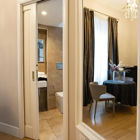 Alojamento de Acomodação e Pequeno-almoço Cardilli Luxury