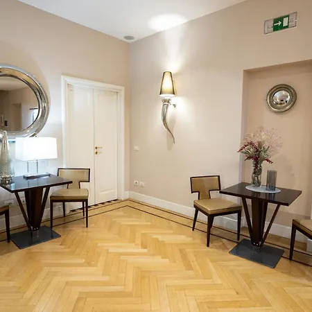 Cardilli Luxury 2* Rom