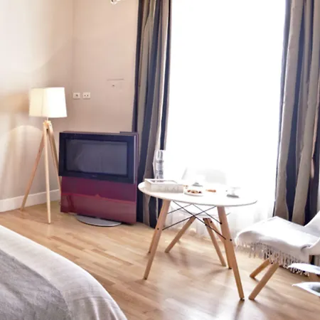 Cardilli Luxury Nocleg ze śniadaniem Rzym