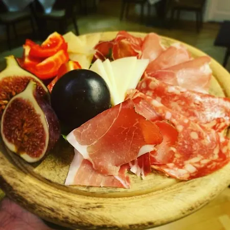 Alojamento de Acomodação e Pequeno-almoço Cardilli Luxury Roma