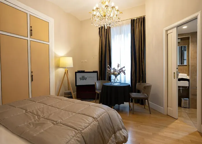 Cardilli Luxury 4* Roma