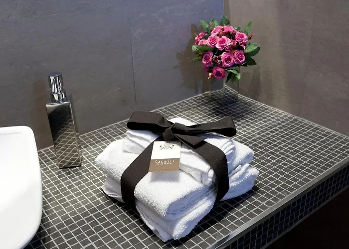 Alojamento de Acomodação e Pequeno-almoço Cardilli Luxury Roma