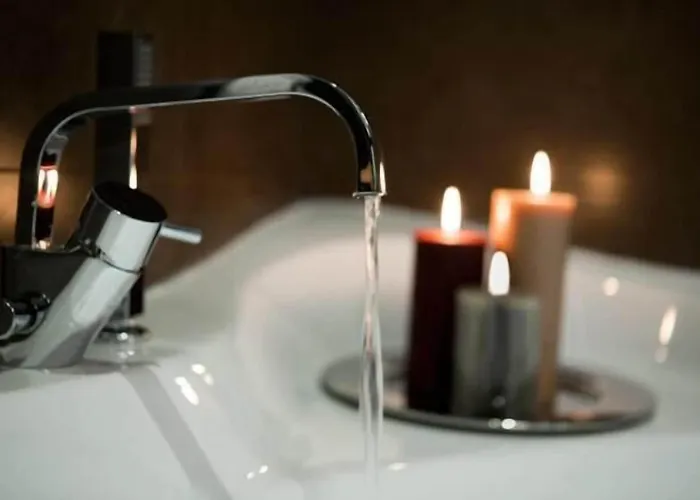 كارديللي لوكشري رومز فندق مبيت وإفطار